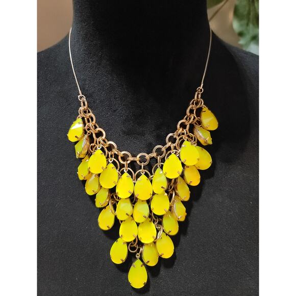 Women's Yellow Teardrop Statement Necklace Adjustable Chain Lock Fashion Jewelry - Picture 2 of 6